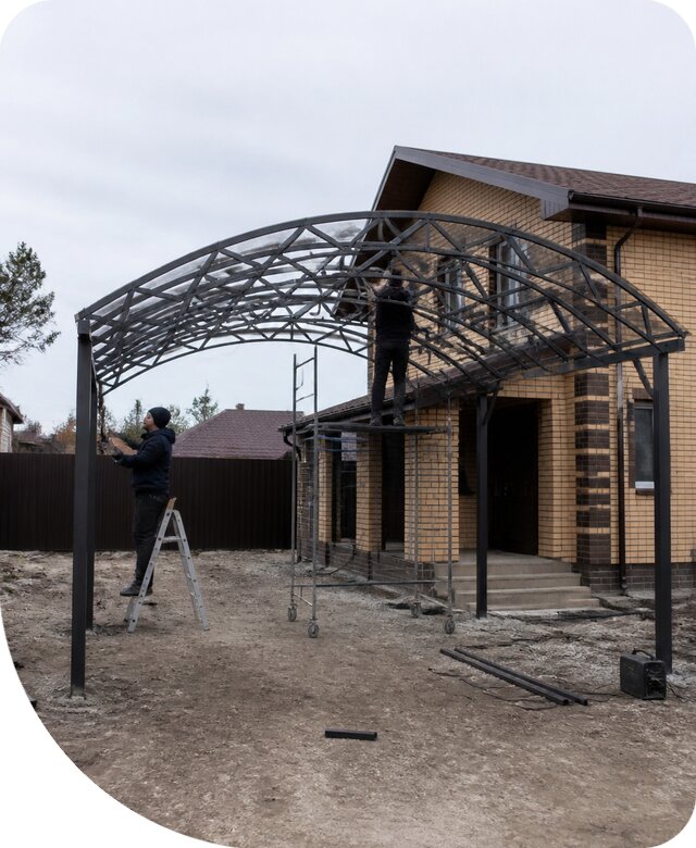 Изготовление и монтаж арочного навеса под ключ в Краснокаменске